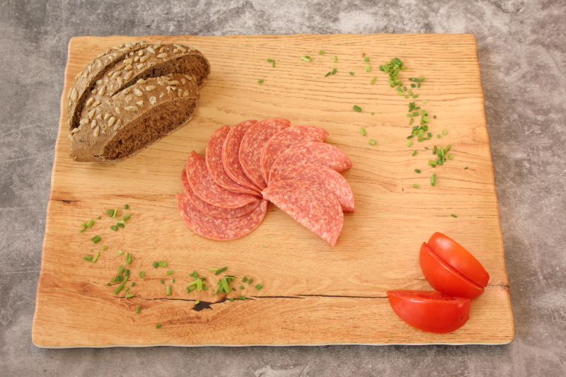 Premium Salami geschnitten